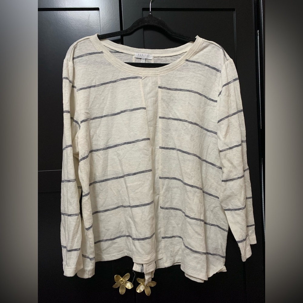 Habitat Cream Gray long sleeve top coastal grandma old money